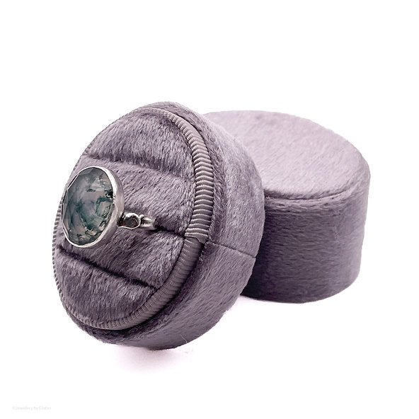 Plush Velvet Ring Boxes